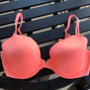 Victoria’s Secret Bra - Size 36D